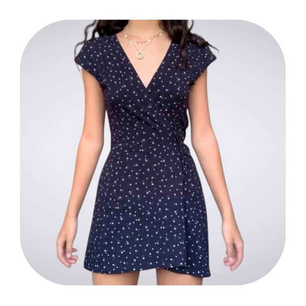 brandy melville navy blue floral wrap dress